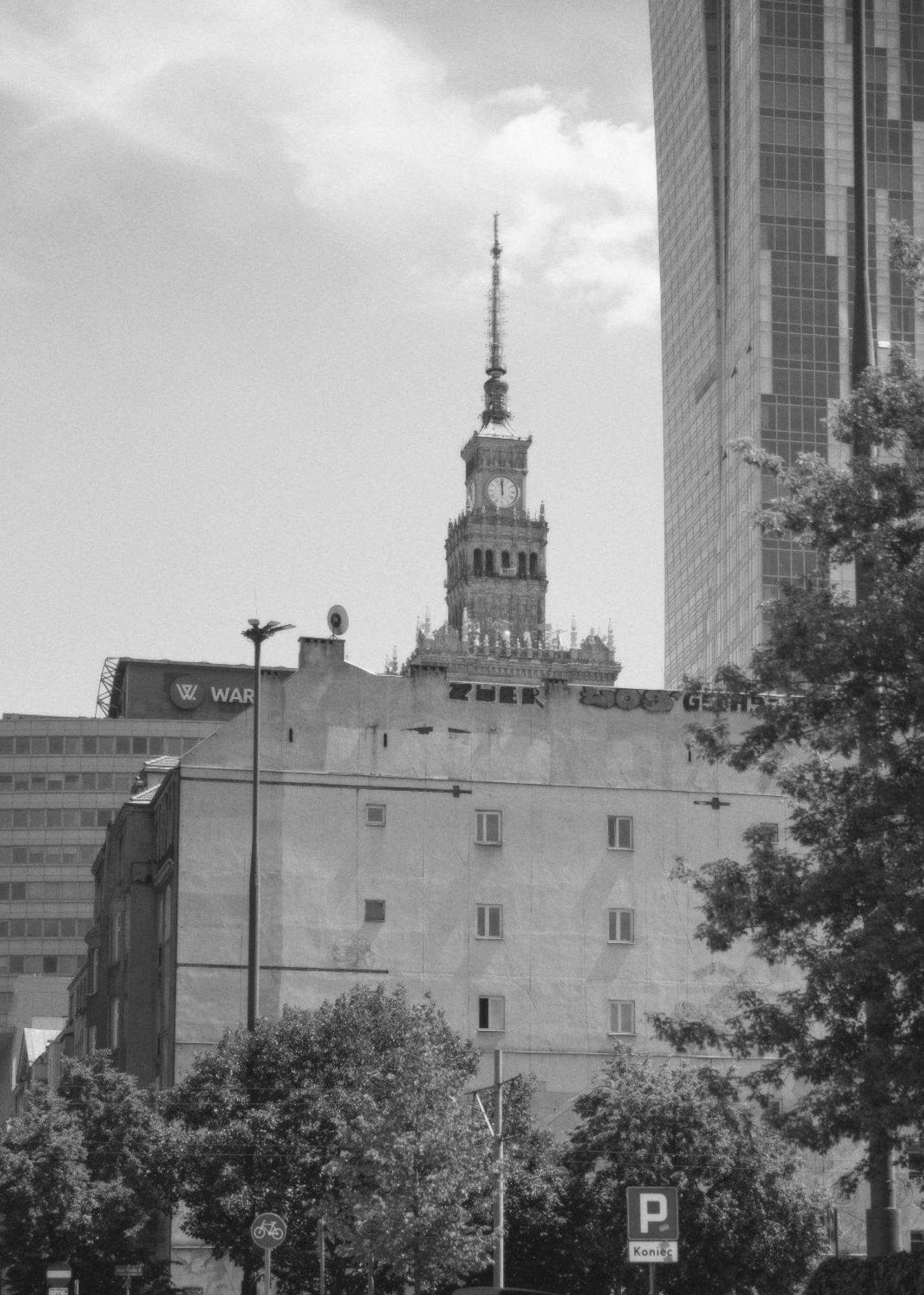 Apartament Komfortowy W Scislym Centrum Warszawy Comfortable In The Very Center Of Warszawa